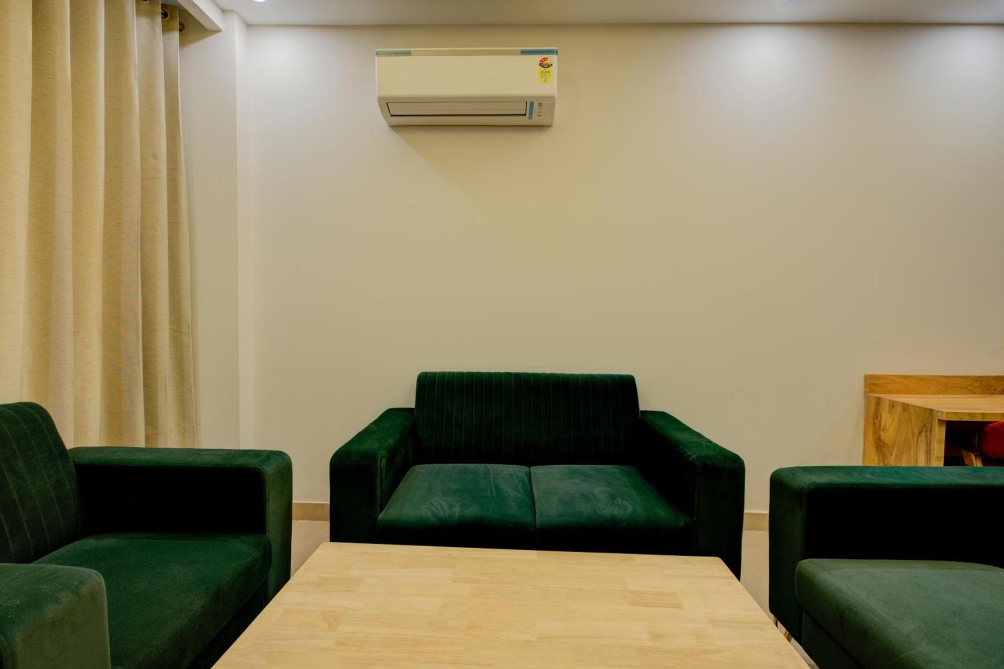 1 Bhk Serviced Apartments Near Millennium City Centre Gurugram With Private Washing Machine Gurgaon Esterno foto